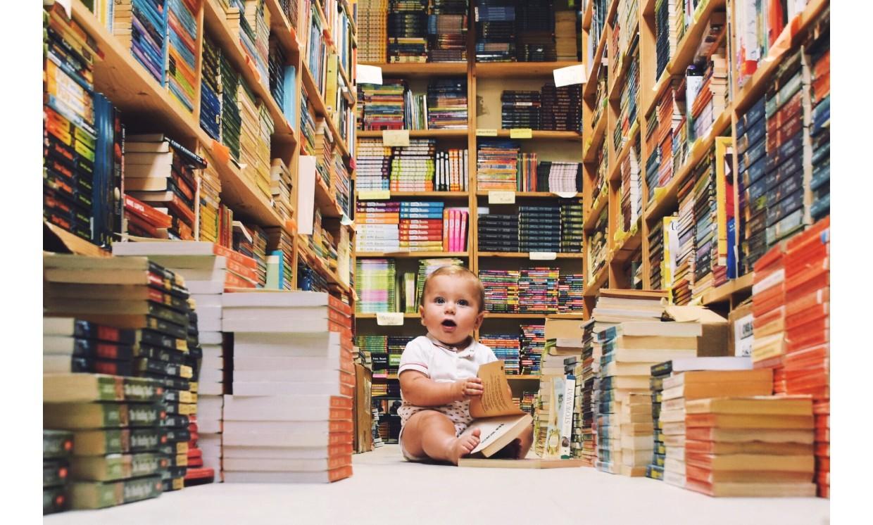 baby cute book library read happy smart