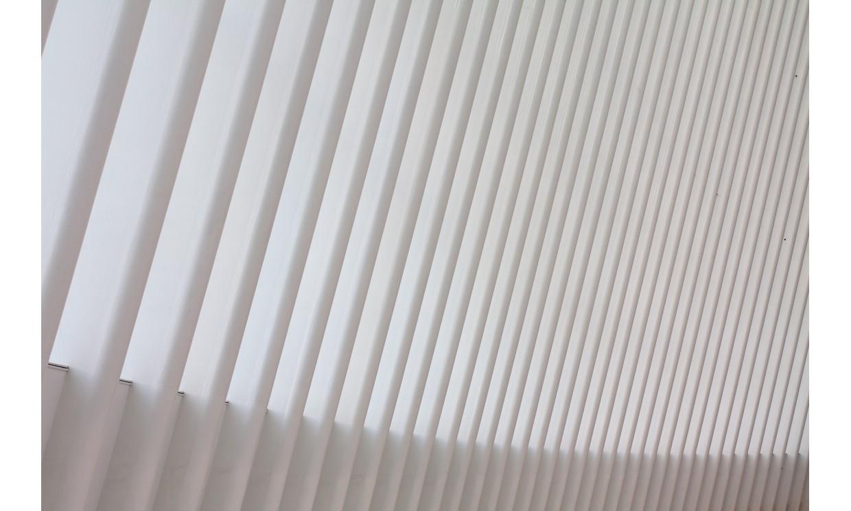 abstract spread pillar white grey