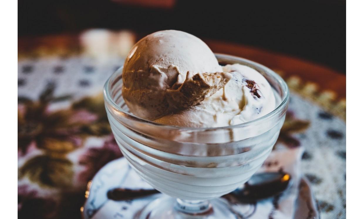 icecream restaurant food