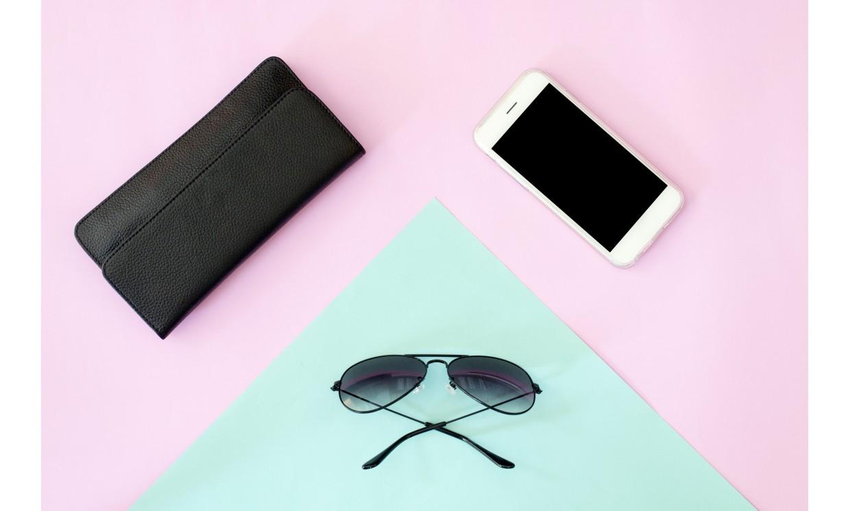 background sunglasses wallet smartphone pink blue