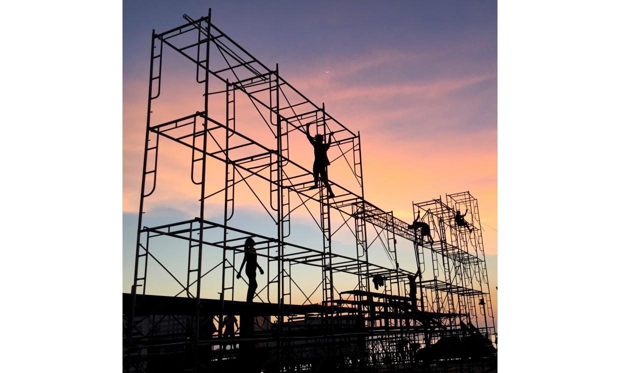 background workers job  sunset 